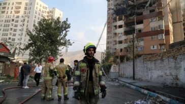 Les dangers d'une attaque contre les bases nucléaires en Iran : « L'uranium devient radioactif uniquement dans certaines conditions » 6 Un bâtiment de Téhéran bombardé par Israël