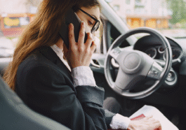 Se libérer d'une amende pour conduite au téléphone selon ce juge