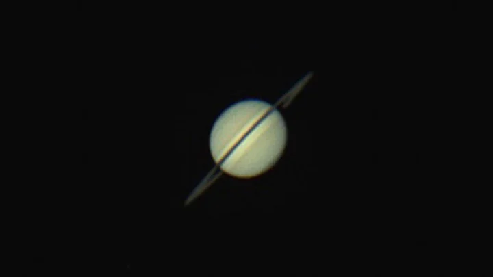 Que s'est-il passé avec Saturne ? Découvrez l'image ici 3 1751974528 805 Que sest il passe avec Saturne Decouvrez limage ici.webp