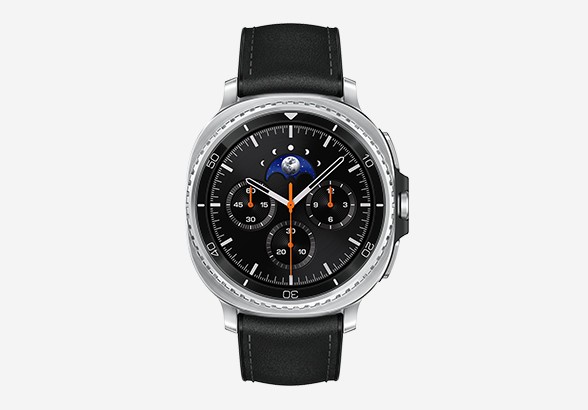 Samsung Galaxy Watch8 (Classique & Ultra) : Belles améliorations et nouveau design 5 La version Classic est seulement disponible en noir et blanc. (Photo: Samsung)