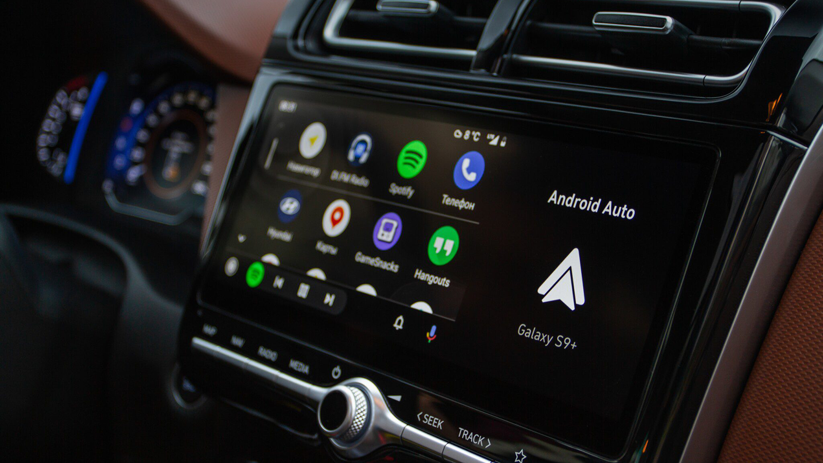 Erreur 7 sur Android Auto, le problème qui rend fous les conducteurs du monde entier 2 android auto en voiture