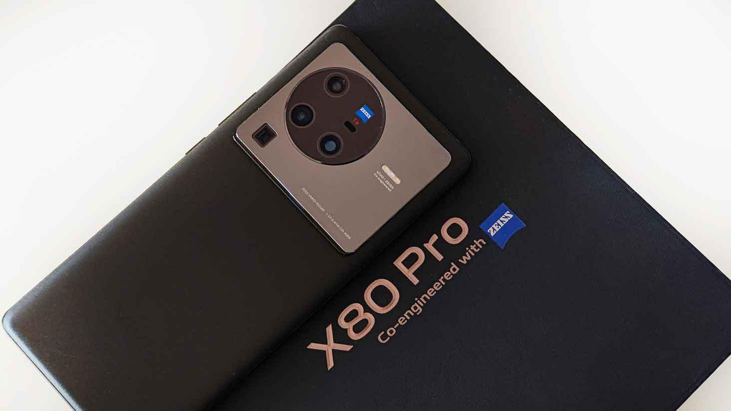 Si vous avez l'un de ces smartphones, vous allez devoir attendre pour essayer Android 16 8 Vivo X80 Pro avec lentille Zeiss