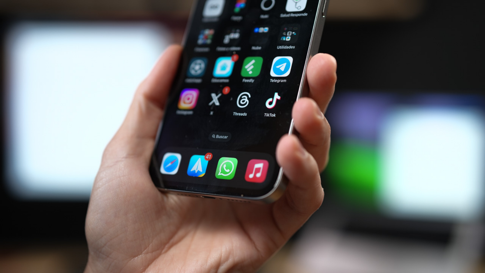 Séville a démontré que tous les jeunes ont des problèmes avec leur téléphone portable 3 mobile accès app whatsapp