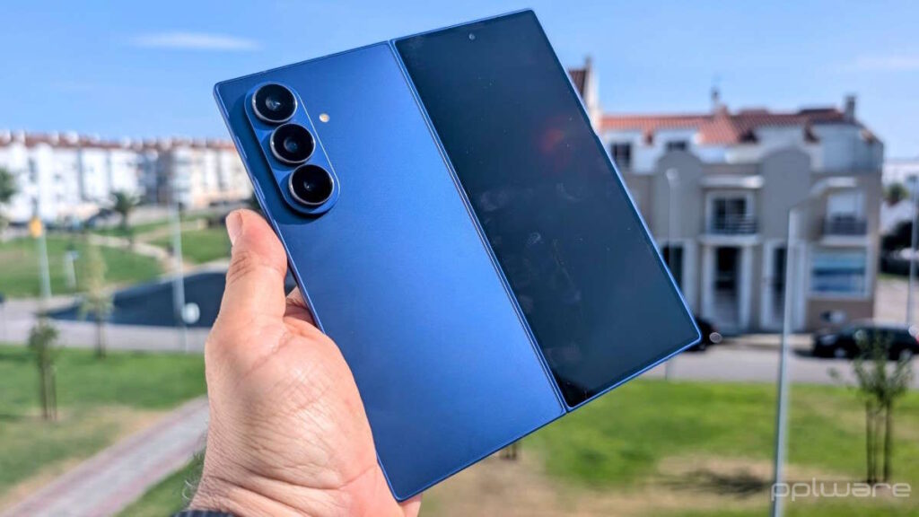 Galaxy Z Fold7 : enfin un pliable Samsung qui séduit 6 Samsung Galaxy Z Fold7 pliable
