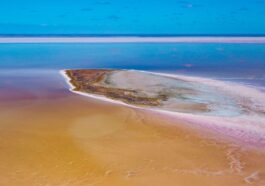 Ce gigantesque lac salé en Australie s'apprête à devenir rose : le spectacle du Kati Thanda–Lake Eyre 103 Le Kati Thanda – Lago Eyre qui est sur le point de se teindre en rose. Crédit : Australie Méridionale