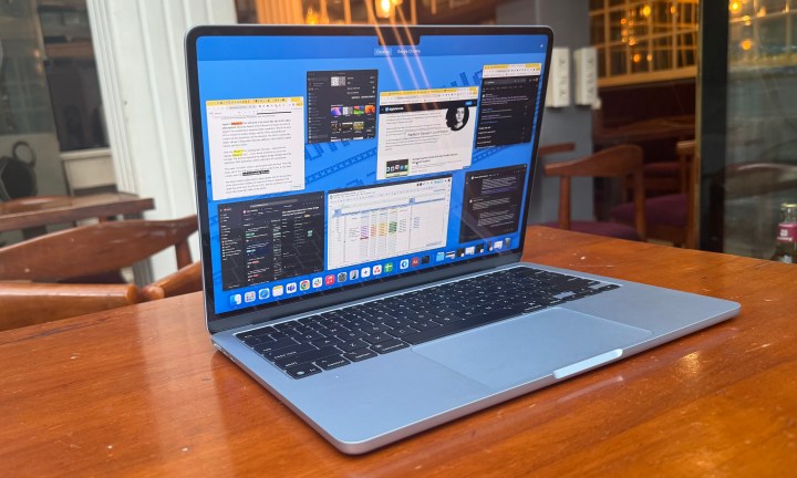 Dory : une application Mac élégante qui rend le changement d'applications amusant 2 Applications en arrière-plan sur M4 MacBook Air.