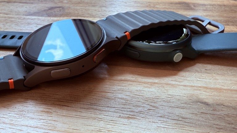 Garmin Vivoactive 6 vs. Samsung Galaxy Watch 7 : Endurance ou Polyvalence ? 2 Comparatif entre Garmin Vivoactive 6 et Samsung Galaxy Watch7