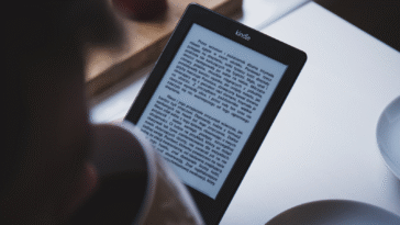 Kindle offre ce mois de juillet de nombreux livres à lire à la plage ou à la piscine