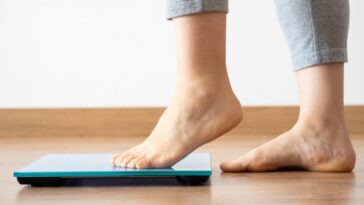 Les nouveaux médicaments pour perdre du poids font chuter davantage les kilos chez les femmes suivant ce traitement courant 3 Image