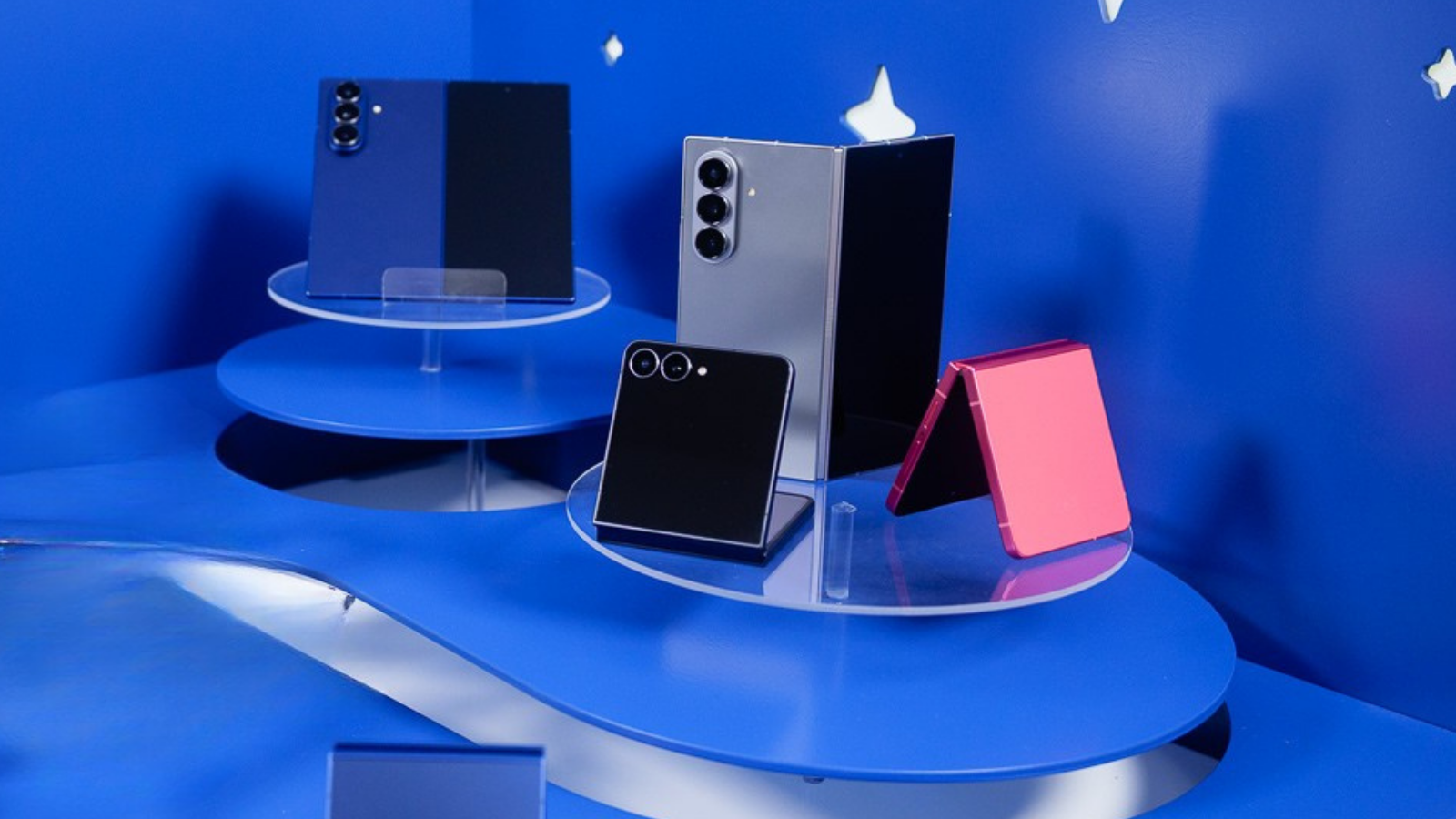 Les nouveaux smartphones pliables de Samsung : lequel choisir ? 2 Samsung Galaxy Fold7 Flip7 Flip7 FE pliables
