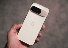 Les rôles s'inversent : c'est maintenant Google qui pourrait s'inspirer de l'iPhone avec son Pixel 10