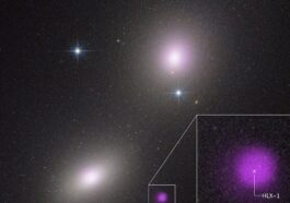 L'incroyable image d'un trou noir dévorant une étoile : les clichés du télescope Hubble 44 NASA | Une image du télescope spatial Hubble d'une paire de galaxies: NGC 6099 (en bas à gauche) et NGC 6098 (en haut à droite).