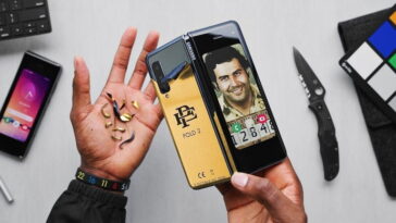 Souviens-toi du smartphone pliable de Pablo Escobar ? Son créateur face à la prison pour fraude 29 Te souviens-tu du smartphone pliable de Pablo Escobar ? Son créateur pourrait aller en prison pour fraude