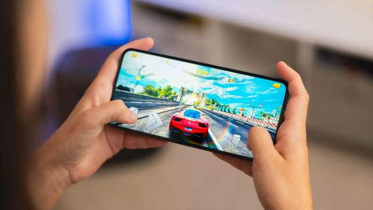 Vous jouez sur mobile ? Ce smartphone milieu de gamme qui fait tout comme les haut de gamme à 1000 € 2 Jouez sur mobile ? Voici le milieu de gamme qui a tout ce que les haut de gamme à 1000 euros souhaiteraient avoir