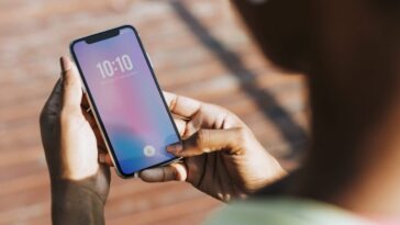 WhatsApp a un nouveau concurrent : une application révolutionnaire qui fonctionne sans Internet, sans réseau et sans numéro de téléphone