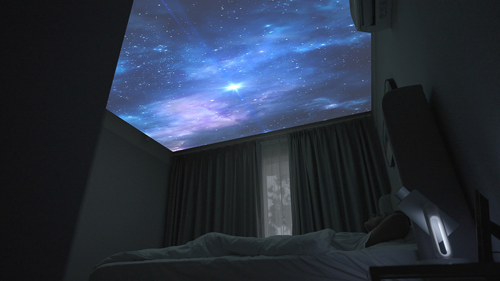 Le projecteur ETOE Starfish chute à 149€ chez Darty et FNAC ! 3 Projecteur Etoe Starfish Plafond
