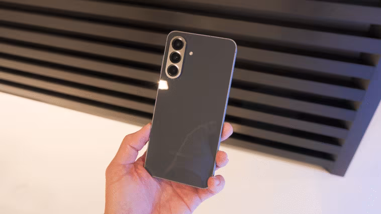 Mes plus sincères félicitations si vous avez acheté le Samsung Galaxy A56 1 Mes plus sincères félicitations si vous avez acheté le Samsung Galaxy A56