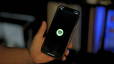 Spotify ne fonctionne pas sur ton mobile ? La solution à ce casse-tête existe 30 Spotify enquête sur l'un des problèmes les plus étranges et ennuyeux des iPhone