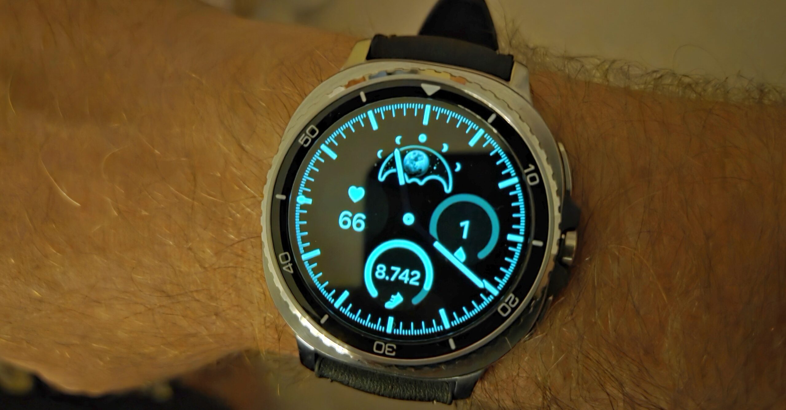 Samsung Galaxy Watch (Classic, Ultra): So benutzt du den Nachtmodus