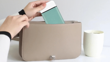 Rosalía enferme son téléphone pour mieux se concentrer 4 Rosalía utilise un minuteur pour se déconnecter du téléphone et nous l'avons trouvé