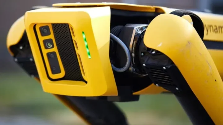 Étonnant : le robot de Boston Dynamics réalise déjà des saltos arrière (vidéo) 5 1756500155 136 Etonnant le robot de Boston Dynamics realise deja des.webp