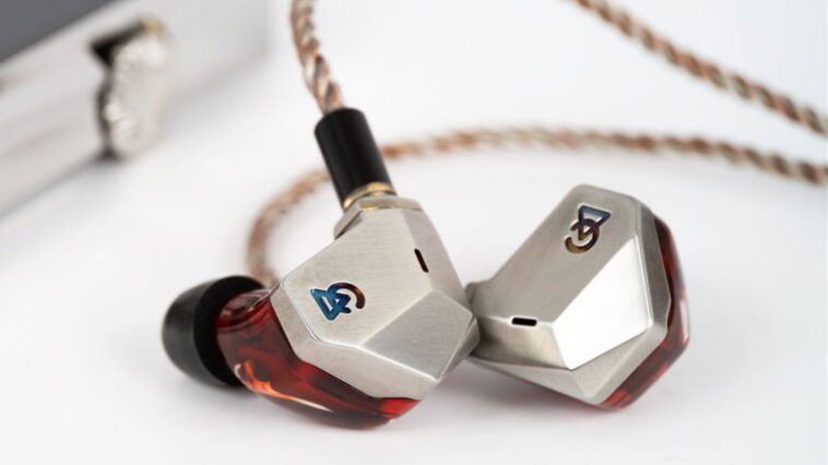 Campfire Audio Grand Luna : le nouveau must-have de l'audio portable haut de gamme 1 Campfire Audio Grand Luna: le nouveau standard de l'audio portable haut de gamme