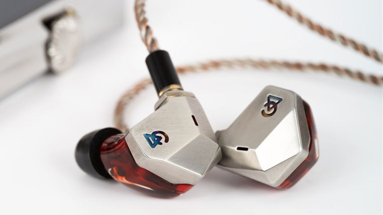 Campfire Audio Grand Luna : le nouveau must-have de l'audio portable haut de gamme 2 Campfire Audio Grand Luna: le nouveau standard de l'audio portable haut de gamme