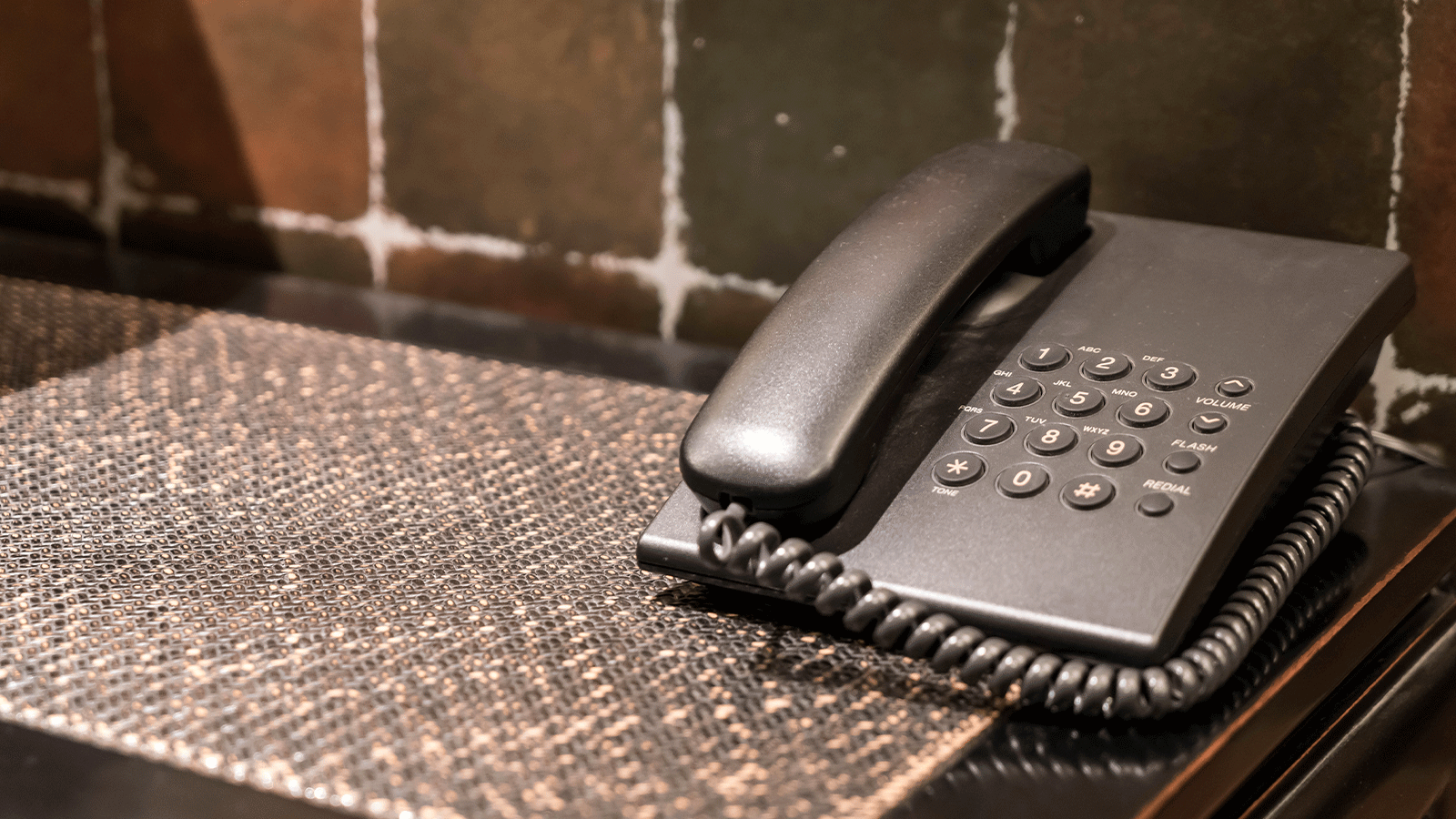 Comment détourner les appels du fixe vers le mobile pendant vos vacances 2 Téléphone fixe ancien