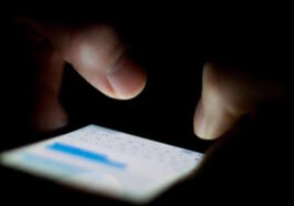 Google déclare la guerre aux images de nudité sur Android et commence par les messages
