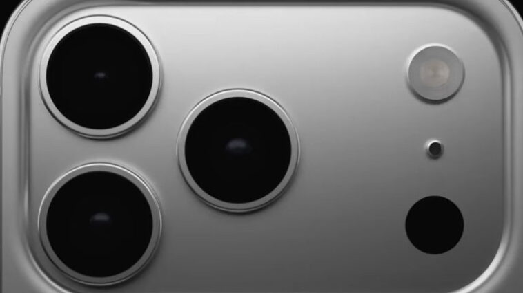 Jon Prosser réplique après sa bataille juridique avec Apple et dévoile les nouveaux rendus de l'iPhone 17 1 Après avoir été poursuivi par Apple, le révélateur Jon Prosser revient avec de nouveaux rendus de l'iPhone 17