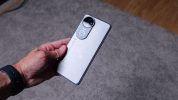 Les 5 erreurs à ne pas commettre en été qui endommagent notre téléphone portable