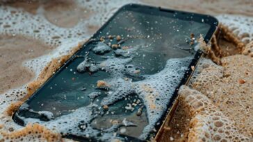 Ne fais surtout pas cela avec un téléphone mouillé