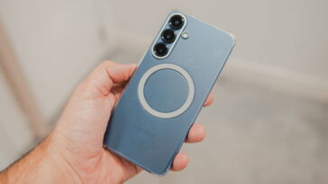 Pourquoi le 'MagSafe' des Samsung Galaxy S25 ne fonctionne-t-il qu'avec des accessoires ? 9 Pourquoi le 'MagSafe' des Samsung Galaxy S25 ne fonctionne pas sur le mobile lui-même, mais via ses accessoires