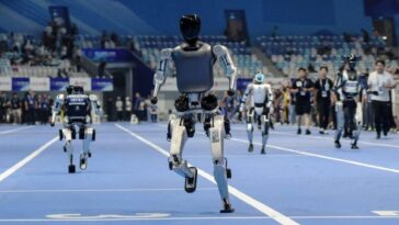 Tests spectaculaires, coups de poing en acier et messages cachés : que se passe-t-il aux Jeux Olympiques des robots 6 Tests spectaculaires, coups de poing en acier et messages cachés : que se passe-t-il aux Jeux Olympiques des robots