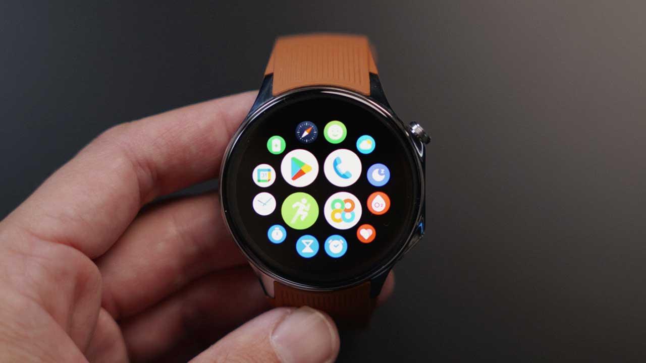 Les montres avec Wear OS vont recevoir leur mise à jour la plus importante : parler avec Gemini sera plus naturel et simple 2 oppo watch x wear os