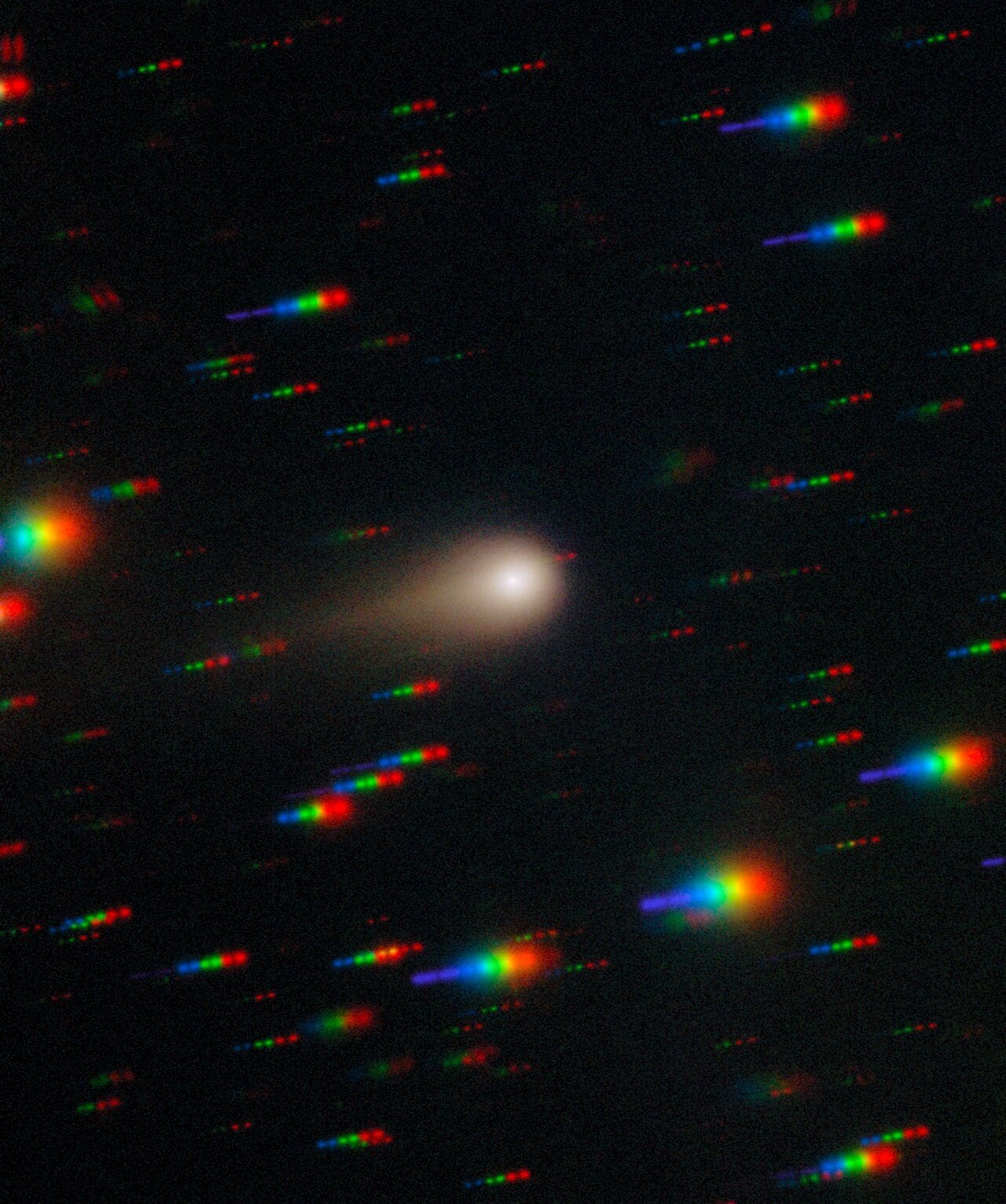L'objet interstellaire 3I/ATLAS dévoile une impressionnante traînée : l’hypothèse de "l’astronave extraterrestre" mise à mal 3 La comète 3I/ATLAS. Crédit : International Gemini Observatory/NOIRLab