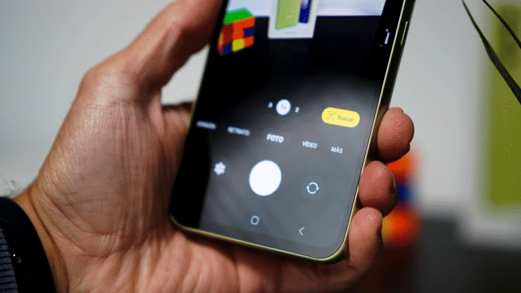La caméra de votre mobile se fige sans raison ? Voici la raison cachée 1 La caméra de votre mobile se fige sans raison ? Voici la raison cachée