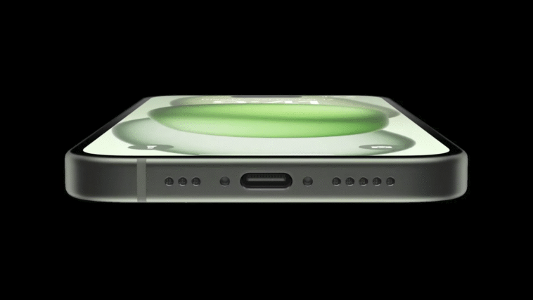 Je ne comprends toujours pas pourquoi Apple s'entête à rendre la recharge de l'iPhone 17 avec USB-C si compliquée 1 Je ne comprends toujours pas pourquoi Apple s'entête à rendre la recharge de l'iPhone 17 avec USB-C si compliquée
