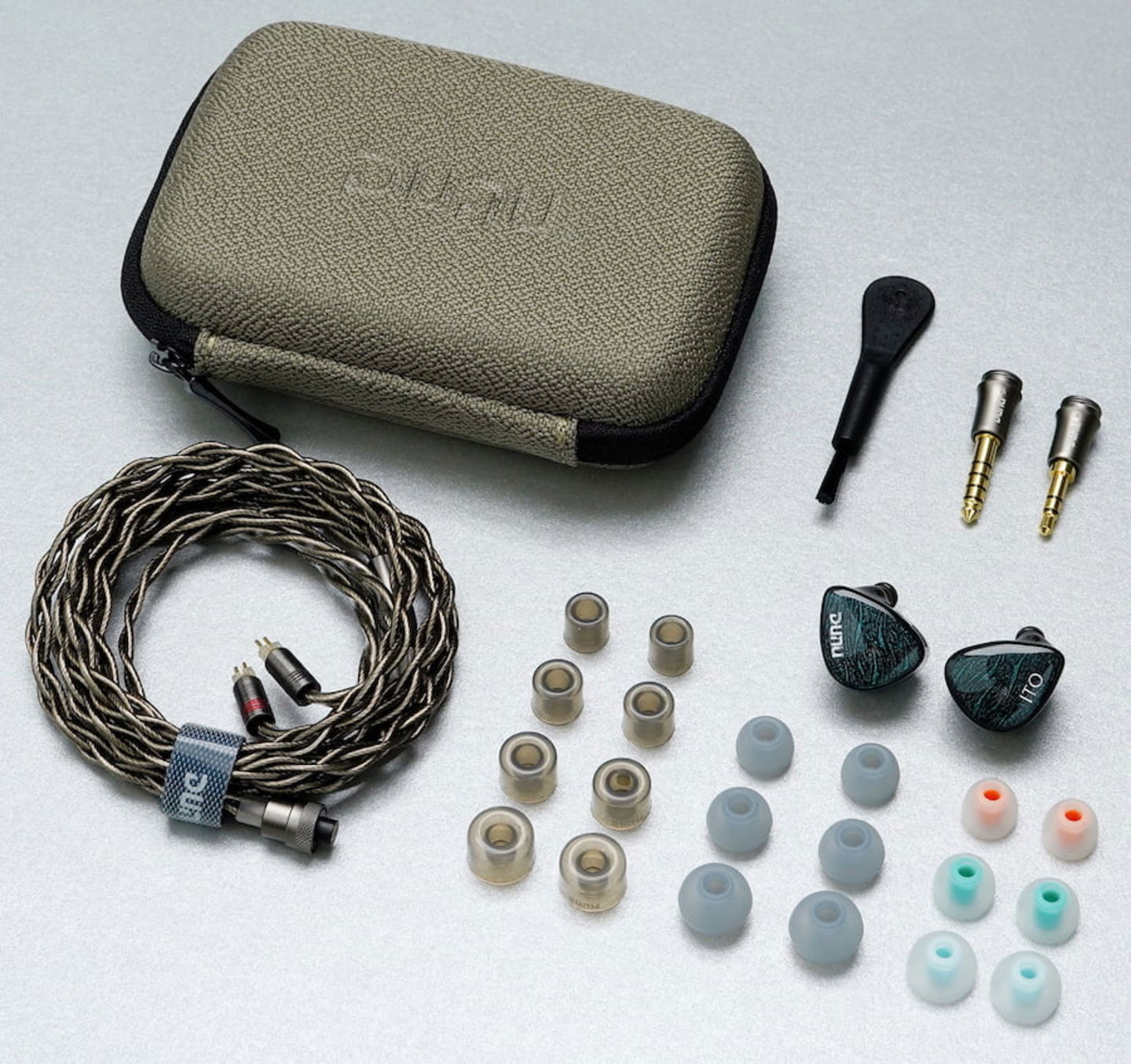 Deux géants des IEMs se sont unis pour créer des écouteurs hybrides qui promettent beaucoup pour 164 euros