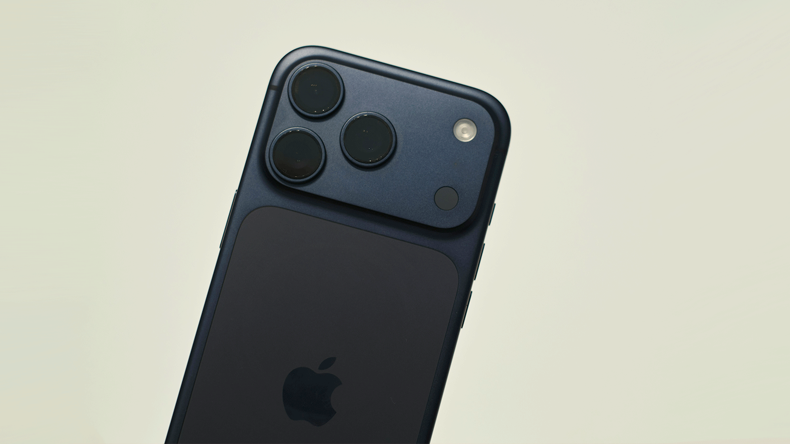 C'est une folie : «Mon iPhone 17 Pro se déconnecte tout seul du WiFi et cela ne s'arrange pas»