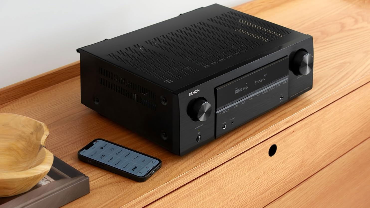 C'est officiel : Bowers & Wilkins, Marantz et d'autres marques de Sound United appartiennent à Samsung 3 Denon AVR-X1800H