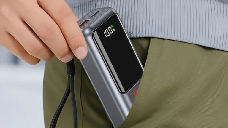 Cette batterie externe lancée en Inde est compacte et assure une charge rapide de 22,5 W 2 Cette batterie externe a été lancée en Inde, elle est petite et promet une charge rapide de jusqu'à 22,5 W