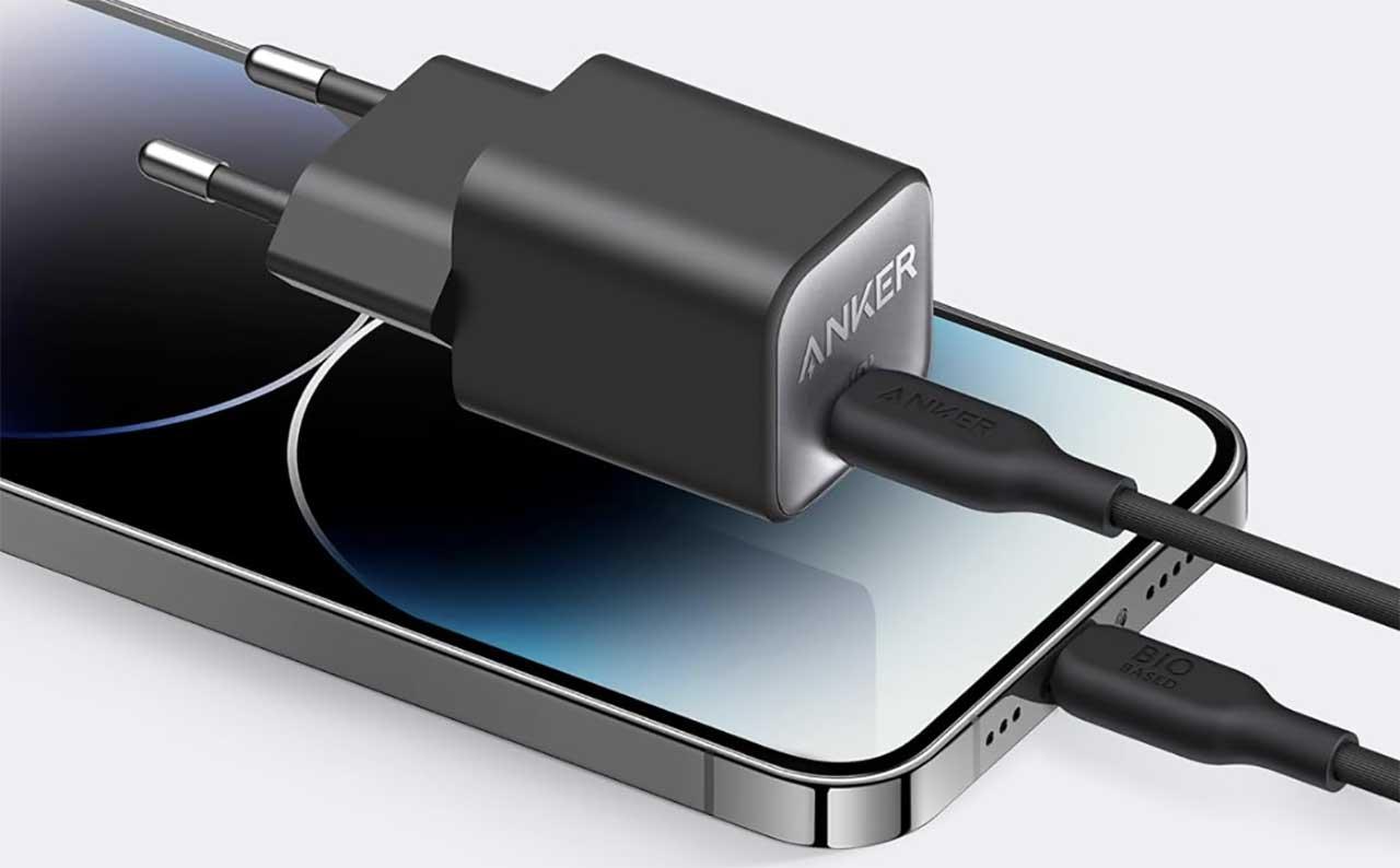 Je ne comprends toujours pas pourquoi Apple s'entête à rendre la recharge de l'iPhone 17 avec USB-C si compliquée 3 Chargeur iPhone