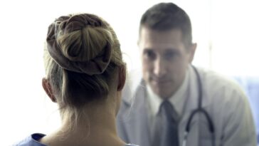 Des millions de personnes prennent chaque jour des médicaments anti-inflammatoires qui pourraient provoquer des ulcères gastriques potentiellement mortels / Photo : iStock