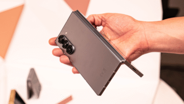 Le dirigeant de Samsung confirme le lancement imminent du smartphone le plus cher (et premium) de la marque 28 Le dirigeant de Samsung confirme le lancement imminent du smartphone le plus cher (et premium) de la marque