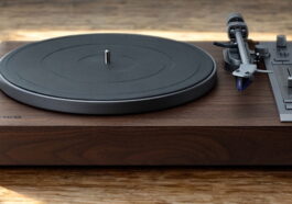 Lenco lance le LBT-515 : le tourne-disque qui ne cherche pas la nostalgie mais à conquérir 2025