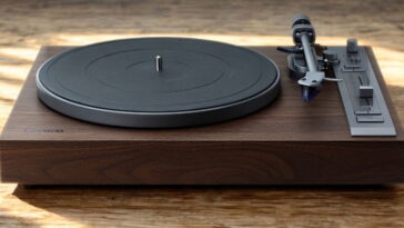 Lenco lance le LBT-515 : le tourne-disque qui ne cherche pas la nostalgie mais à conquérir 2025