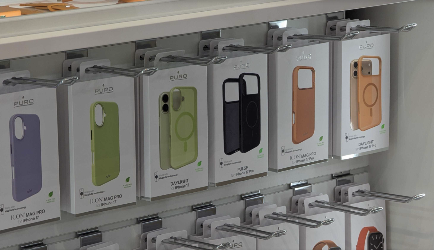 Nous avons découvert par surprise les coques de l'iPhone 17 à l'IFA, avant la présentation du téléphone 2 Coques de l’iPhone 17 à l’IFA.