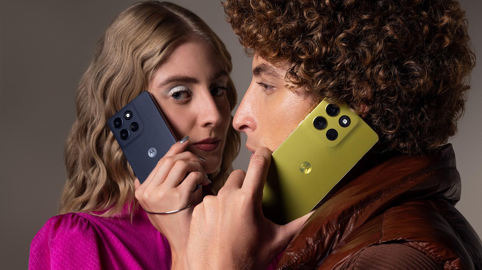 Pars en week-end et laisse la batterie externe à la maison car elle a une autonomie de deux jours : moto g86 power 5G, moto g86 5G et moto g56 5G 2 Motorola moto G86 5G / Photo Motorola
