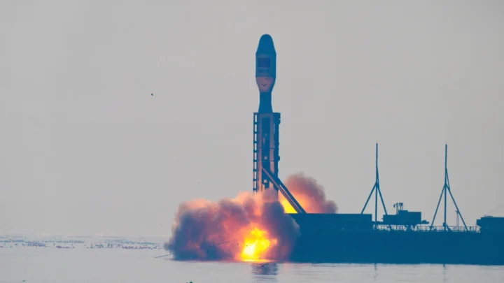 Un réservoir de fusée chinoise tombe du ciel en Argentine et ravive l'alerte sur les débris spatiaux 2 Image du fusée Jielong-3